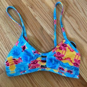 Jolyn Tomcat Top – Flamingo Print